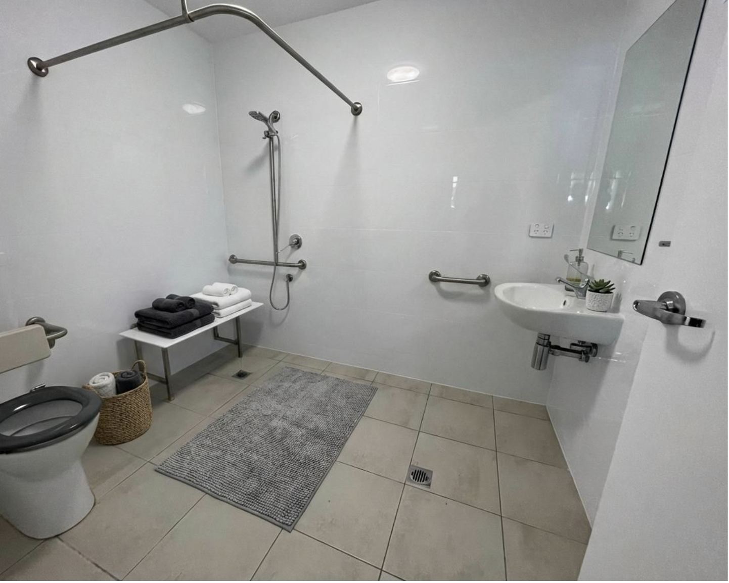 Macquarie Fields home photo 4